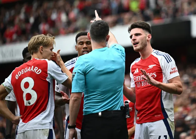 Premier League explains Declan Rice's red card as Arsenal supporters criticize 'controversial' decision