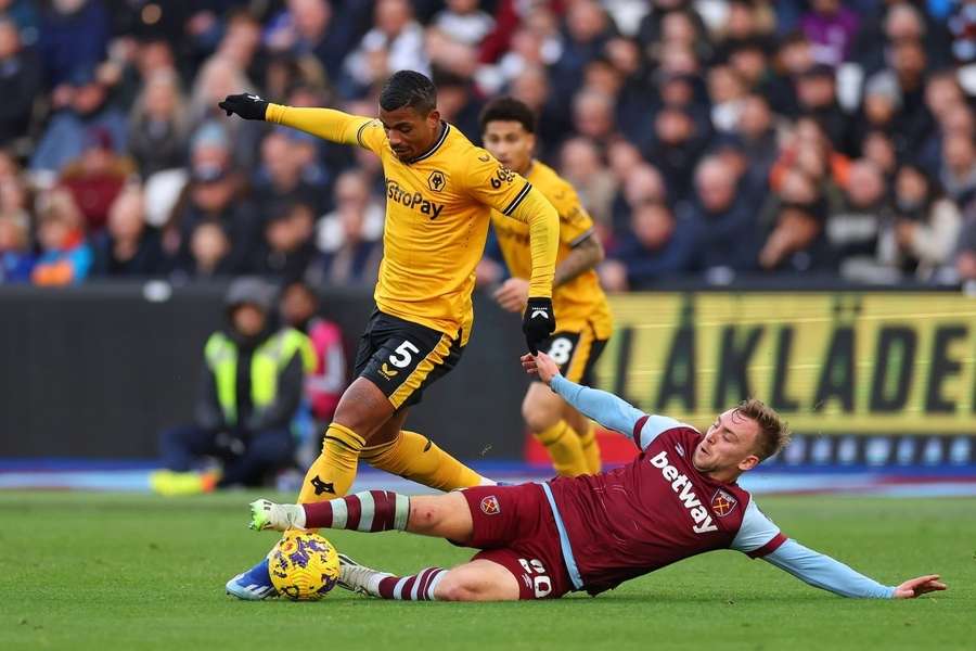 Wolves captain Lemina expresses deep dissatisfaction following collapse against Newcastle - Zack Oaten