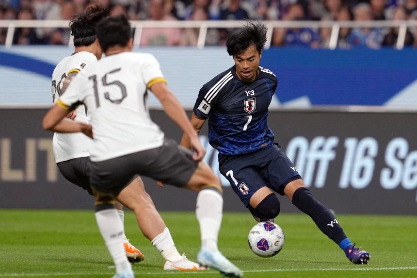 Japanese Players Rising in Popularity as English Clubs Expand Their Reach