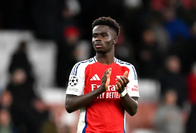 Bukayo Saka Mends Relationship with Arsenal Legend Amid Criticism of 'Inconsistent' Performances