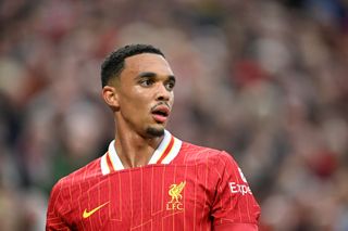 Liverpool legend provides crucial update on Trent Alexander-Arnold's contract situation