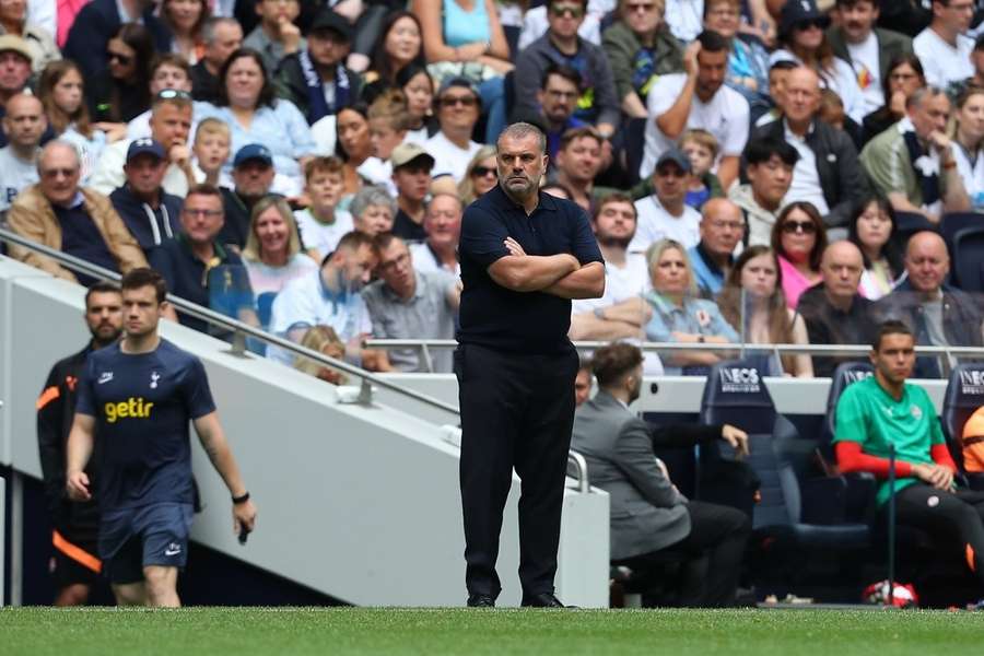 Potter defends Spurs boss Postecoglou's refusal to criticize players after Brighton defeat