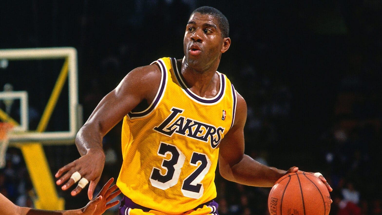 Top 5 Los Angeles Lakers Players of All Time in Assists