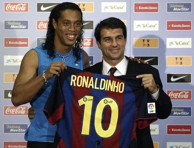 Why Ronaldinho's transfer to Manchester United fell through: Former chief executive reveals