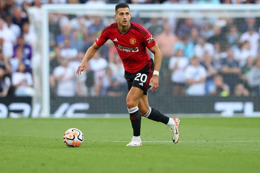 Dalot expresses joy for Chelsea's Veiga following his Portugal debut