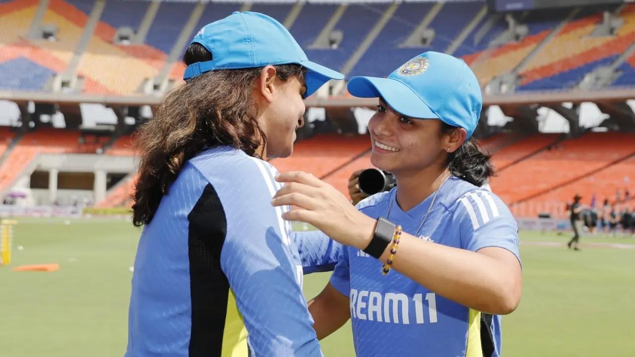 Mandhana to lead India in batting with debut appearances for Hasabnis and Thakor.