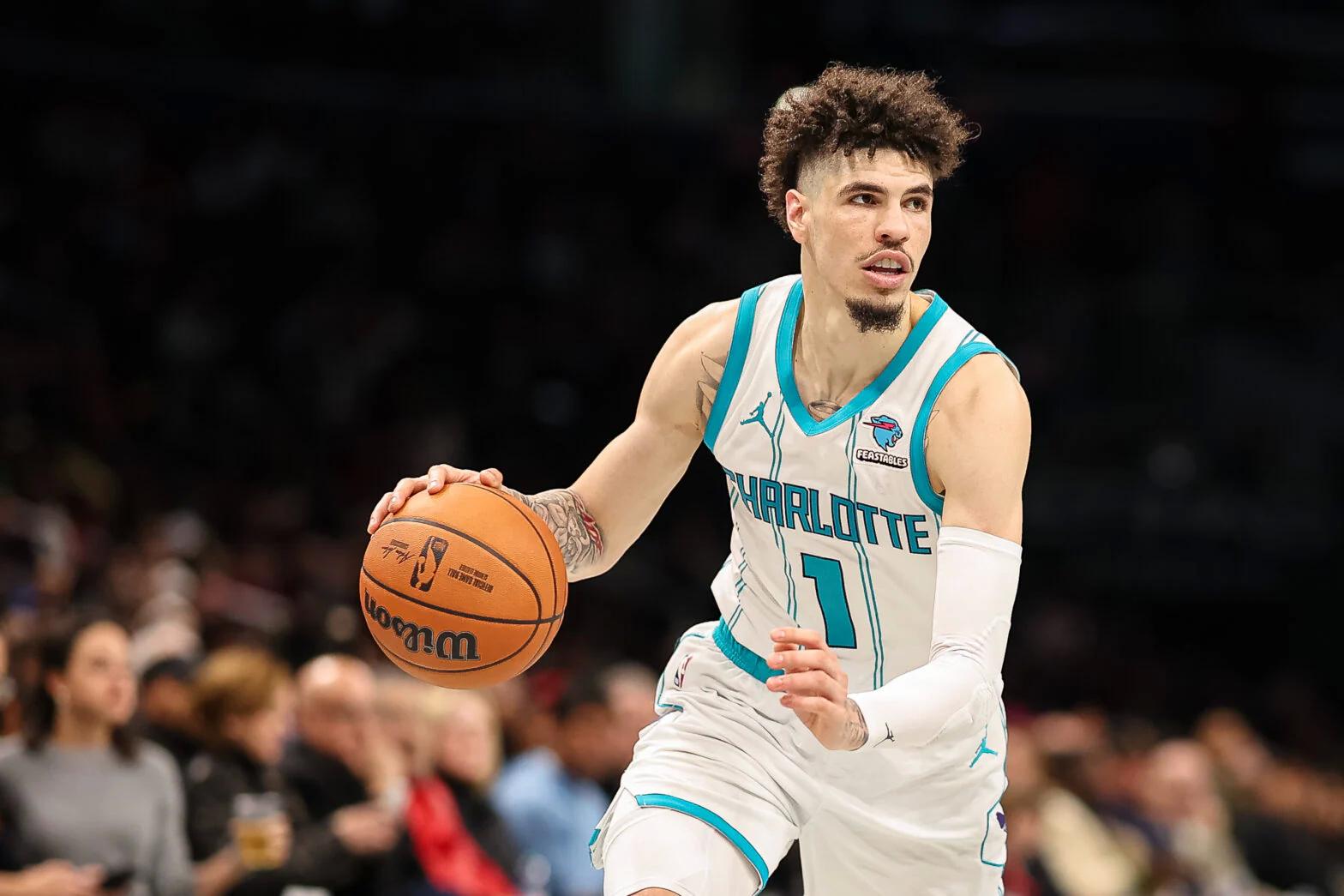 LaMelo Ball gets spooked by Hornets' Halloween prank with mechanical clown